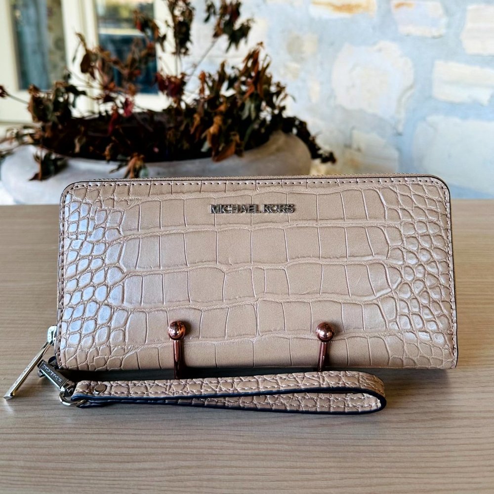 Michael Kors Hamilton Medium Satchel Crossbody Bag/Wallet Option Camel NWT Women - Picture 9 of 13